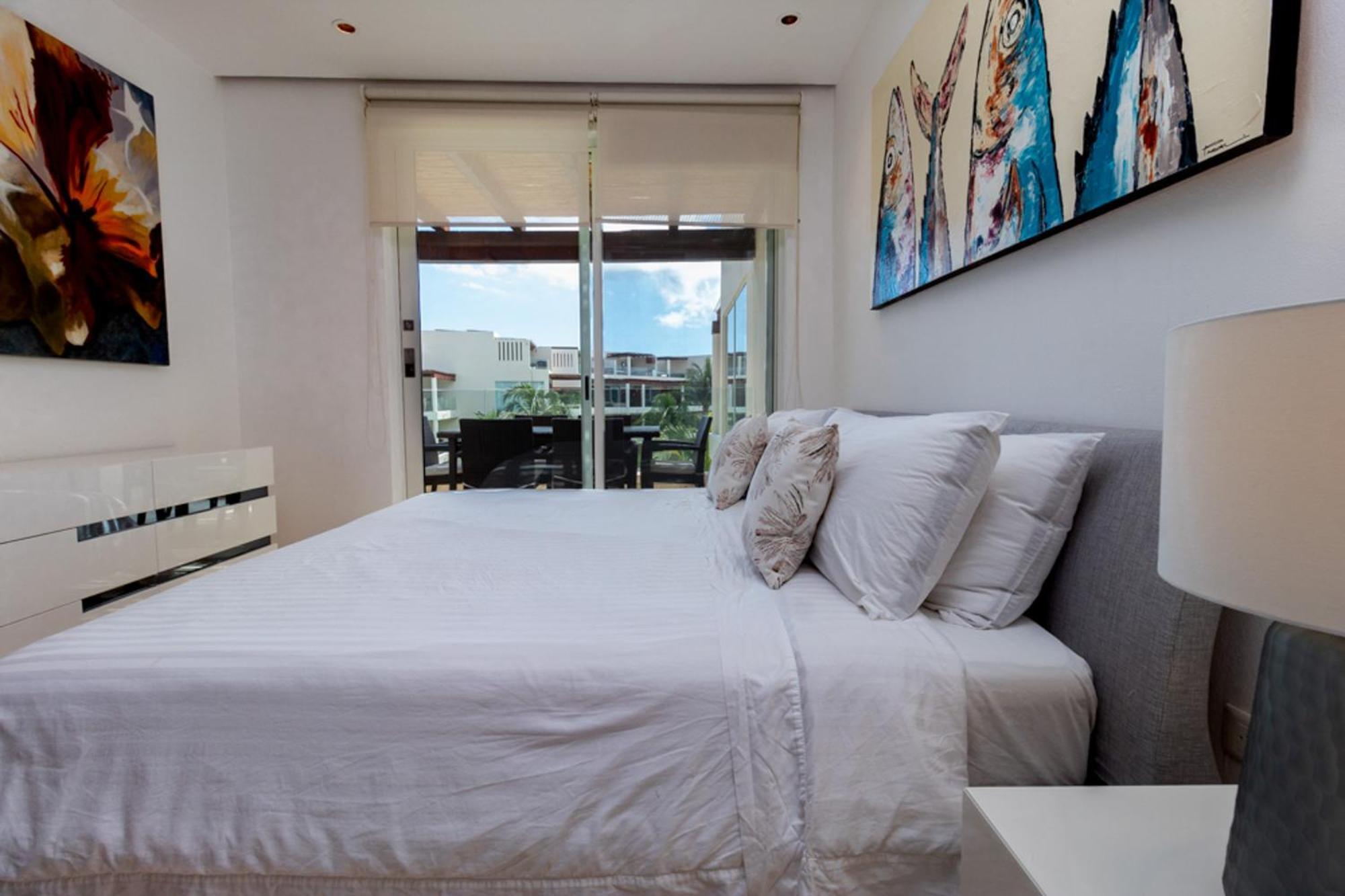 The Elements Oceanfront & Beachside Condo Hotel Плая-дель-Кармен Экстерьер фото