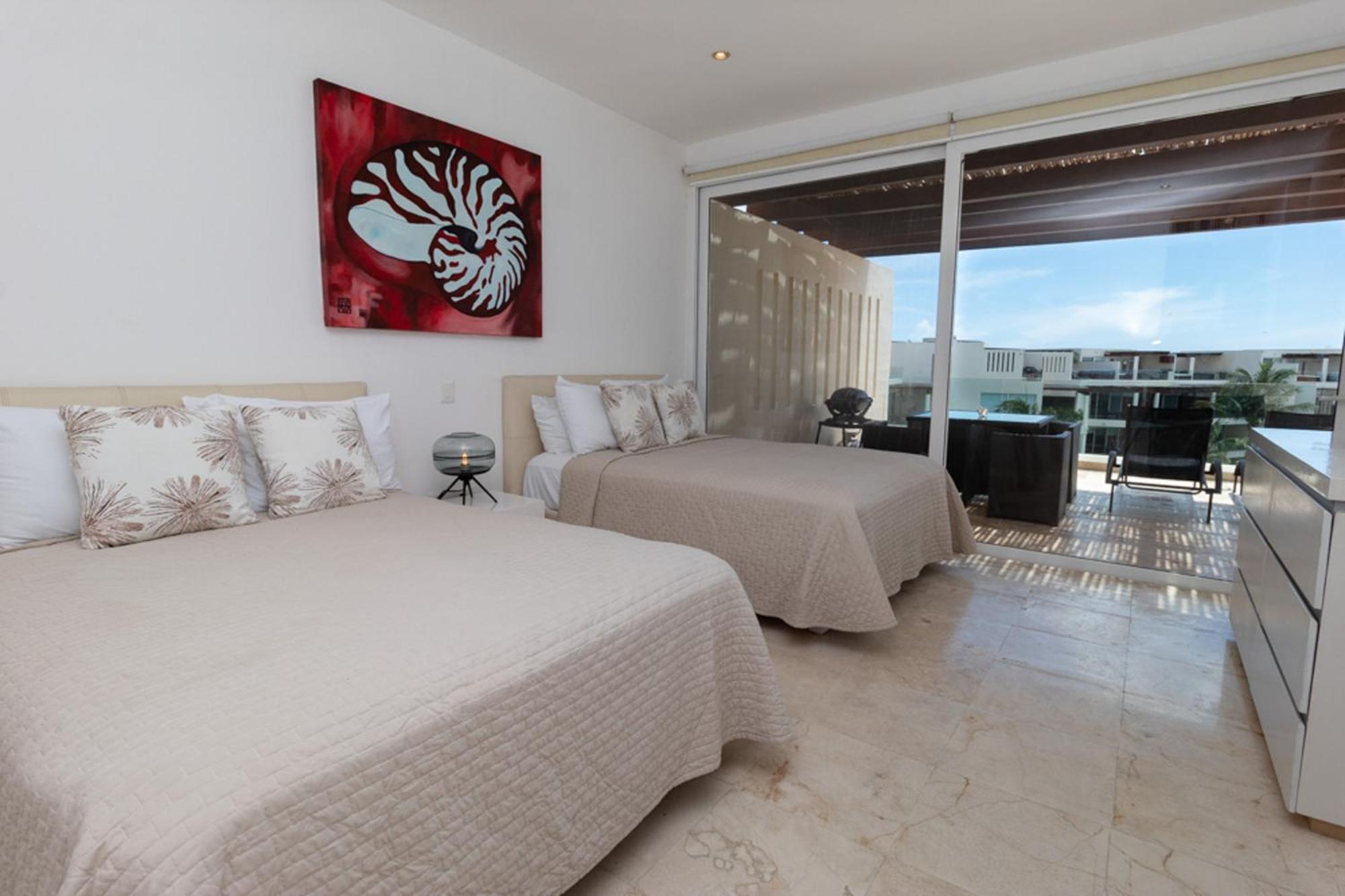 The Elements Oceanfront & Beachside Condo Hotel Плая-дель-Кармен Экстерьер фото